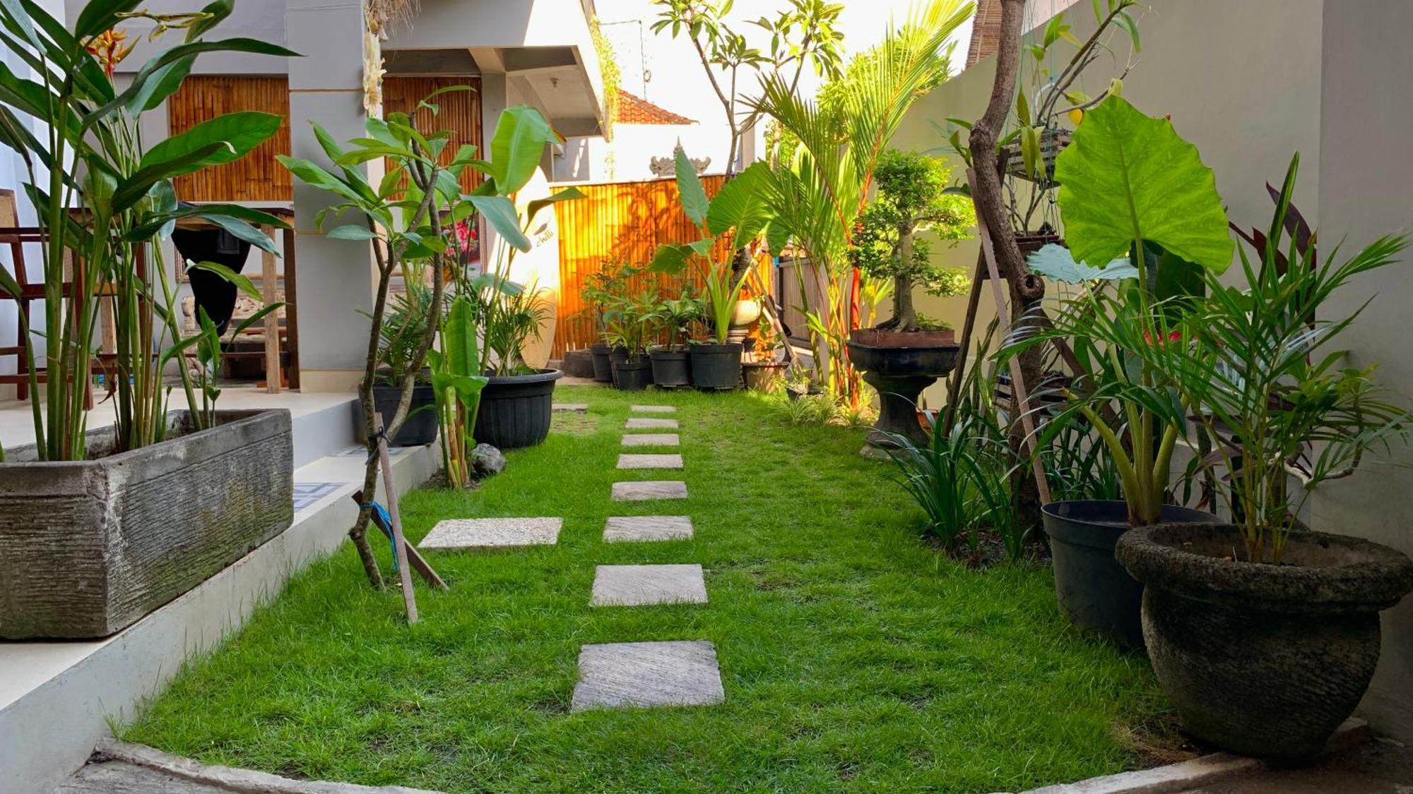 The Lima Home Stay In Canggu Esterno foto